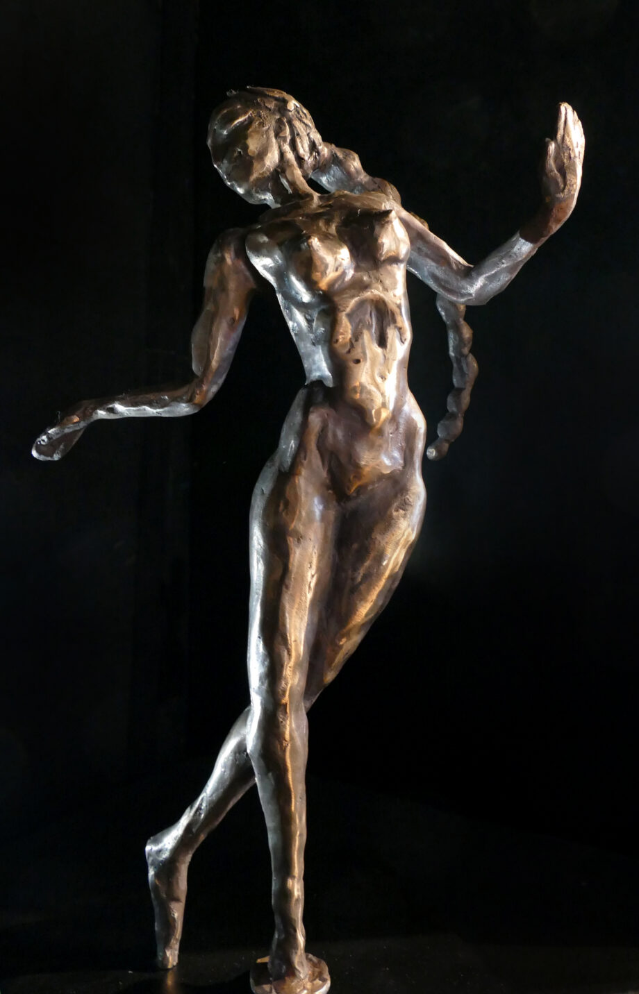 dancer, bronze, bronzesculpture, taunokangro